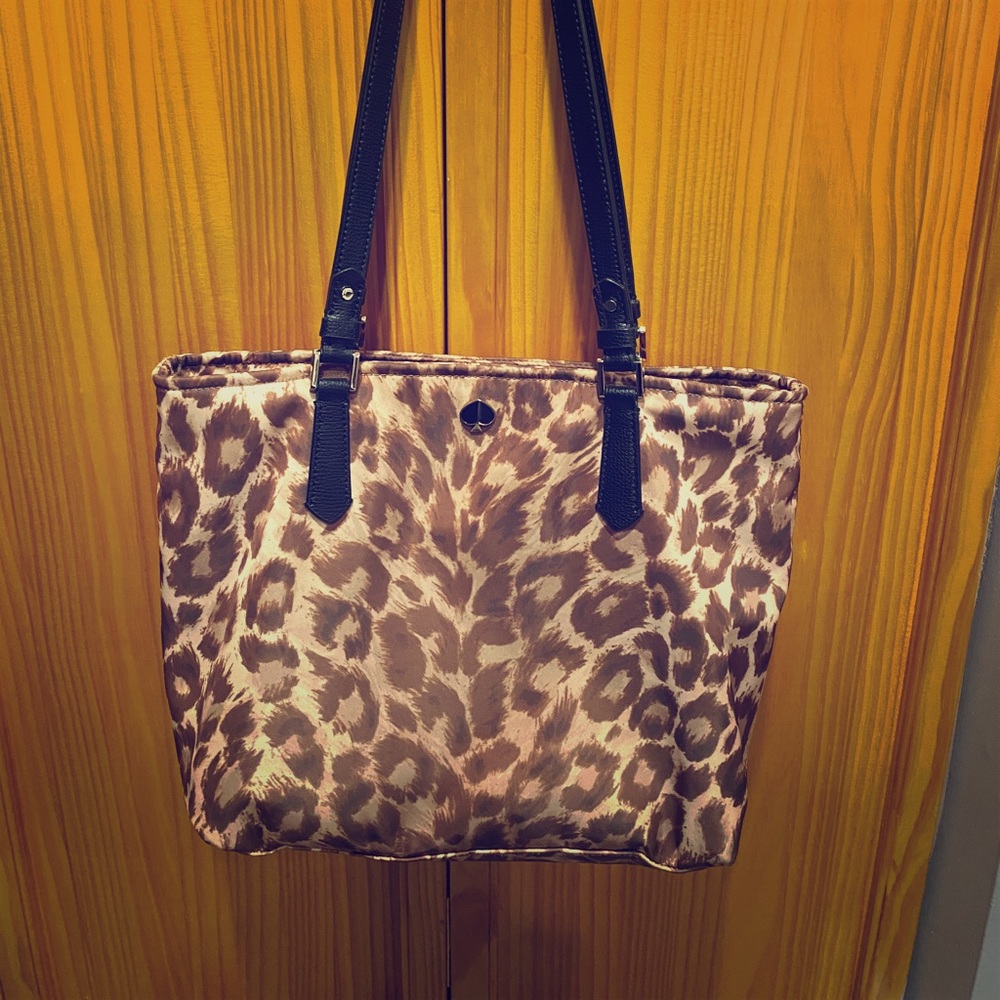 Kate Spade ♠️  Medium Leopard Handbag like New